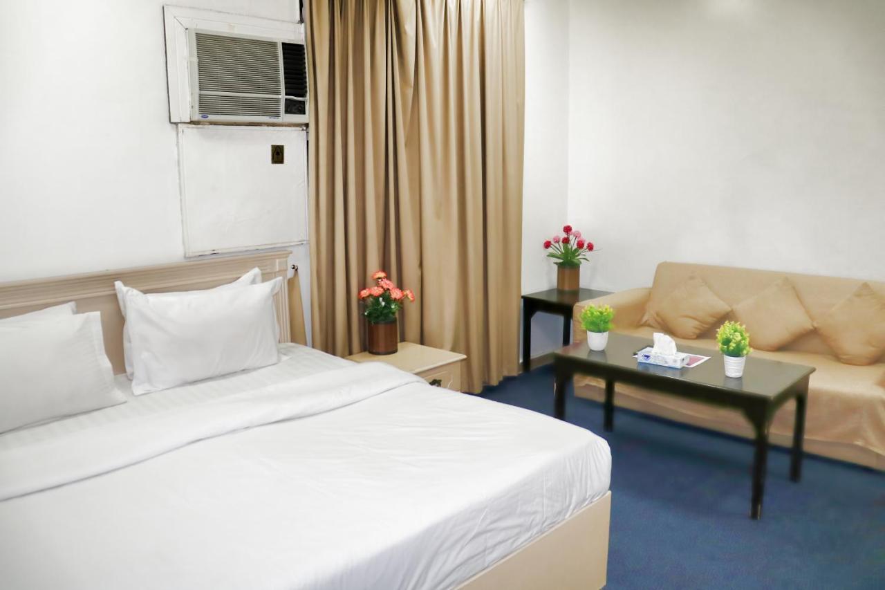Al Farhan Hotel Suites Riyadh Exterior photo